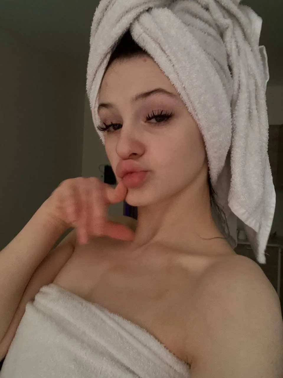 Leyla - Başak, Başakşehir Escort
